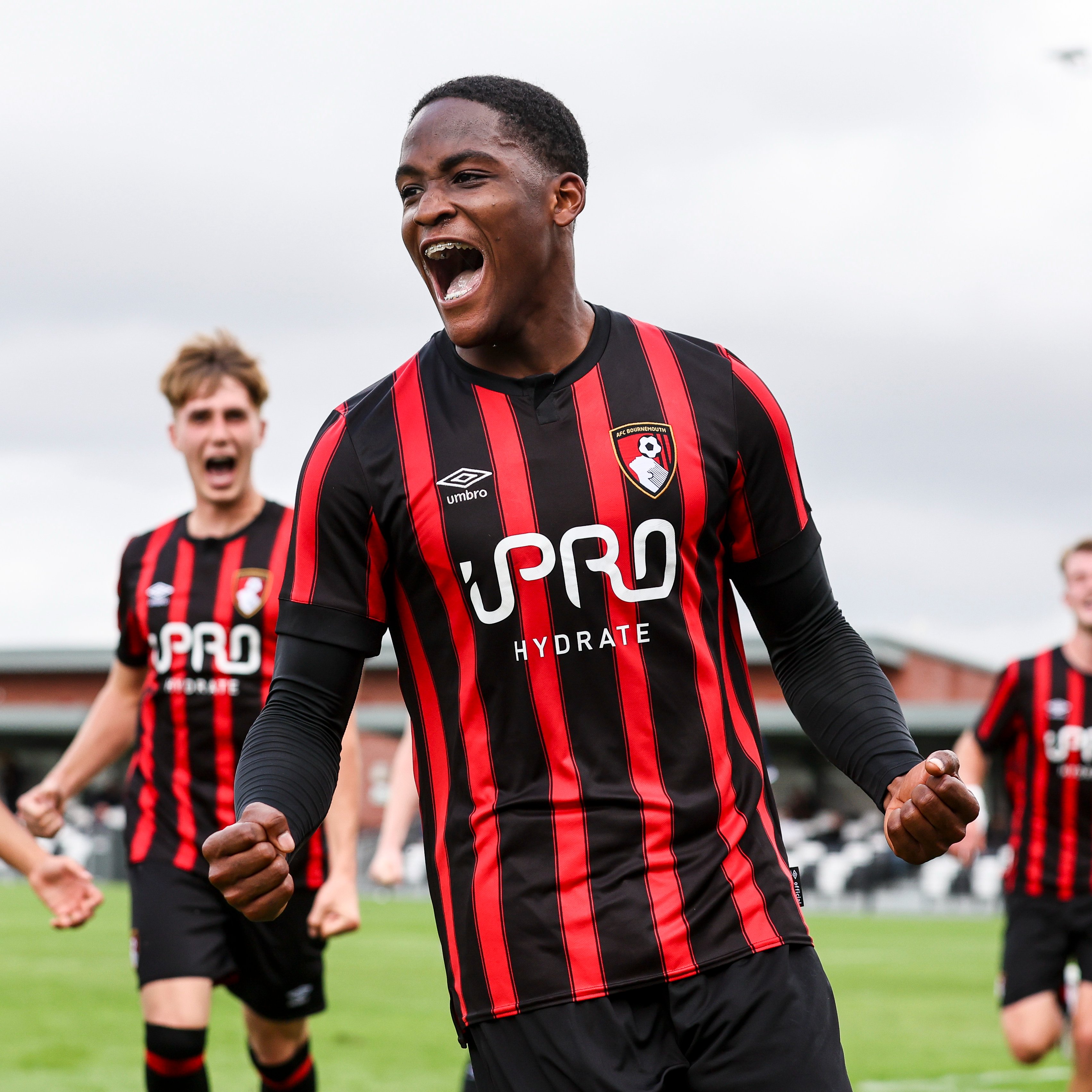 开云体育下载官网-官方：伯恩茅斯青训阿杜·阿杰转会克罗地亚里耶卡俱乐部