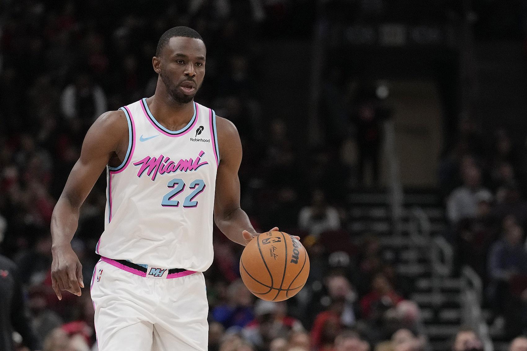 开云体育下载官网-美媒设想三方交易：湖人得维金斯辅佐詹东 八村塁&amp;amp;克内克特赴热火