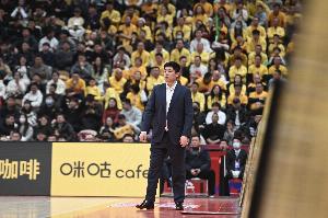 山西主帅潘江本赛季已经因连带责任被罚款3次 总计4万元